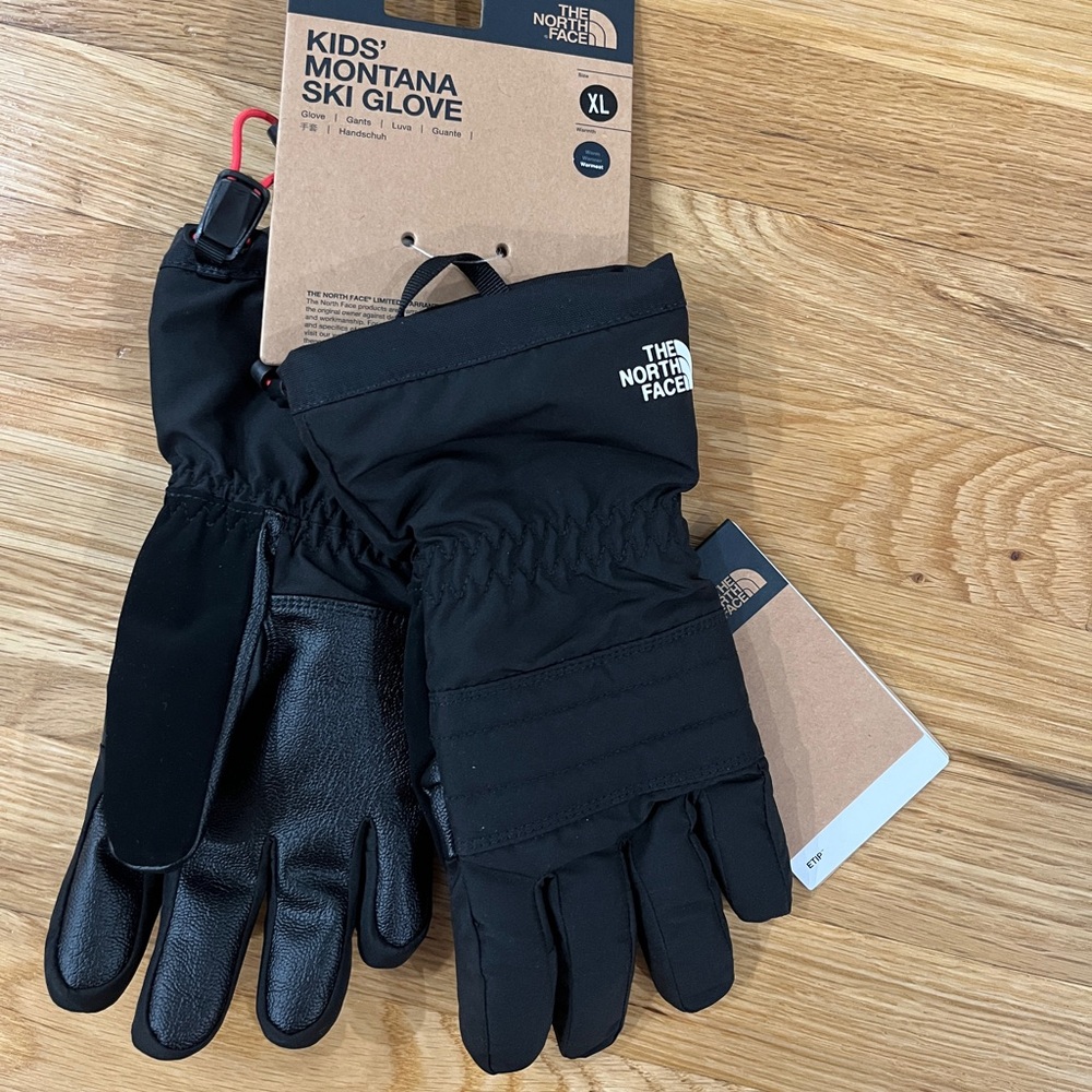 NWT North Face Montana Ski Gloves Kids XL